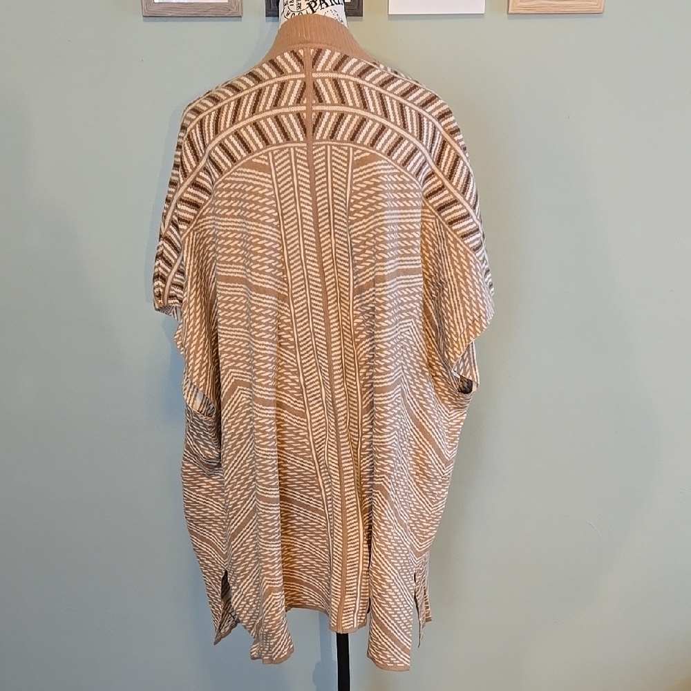 Striped Tan and Cream Cardigan - Picture 5 of 5